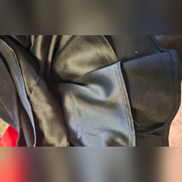 OLIVIACEOUS Black faux suede halter mini dress with keyhole. Size Small NWT - Picture 10 of 11